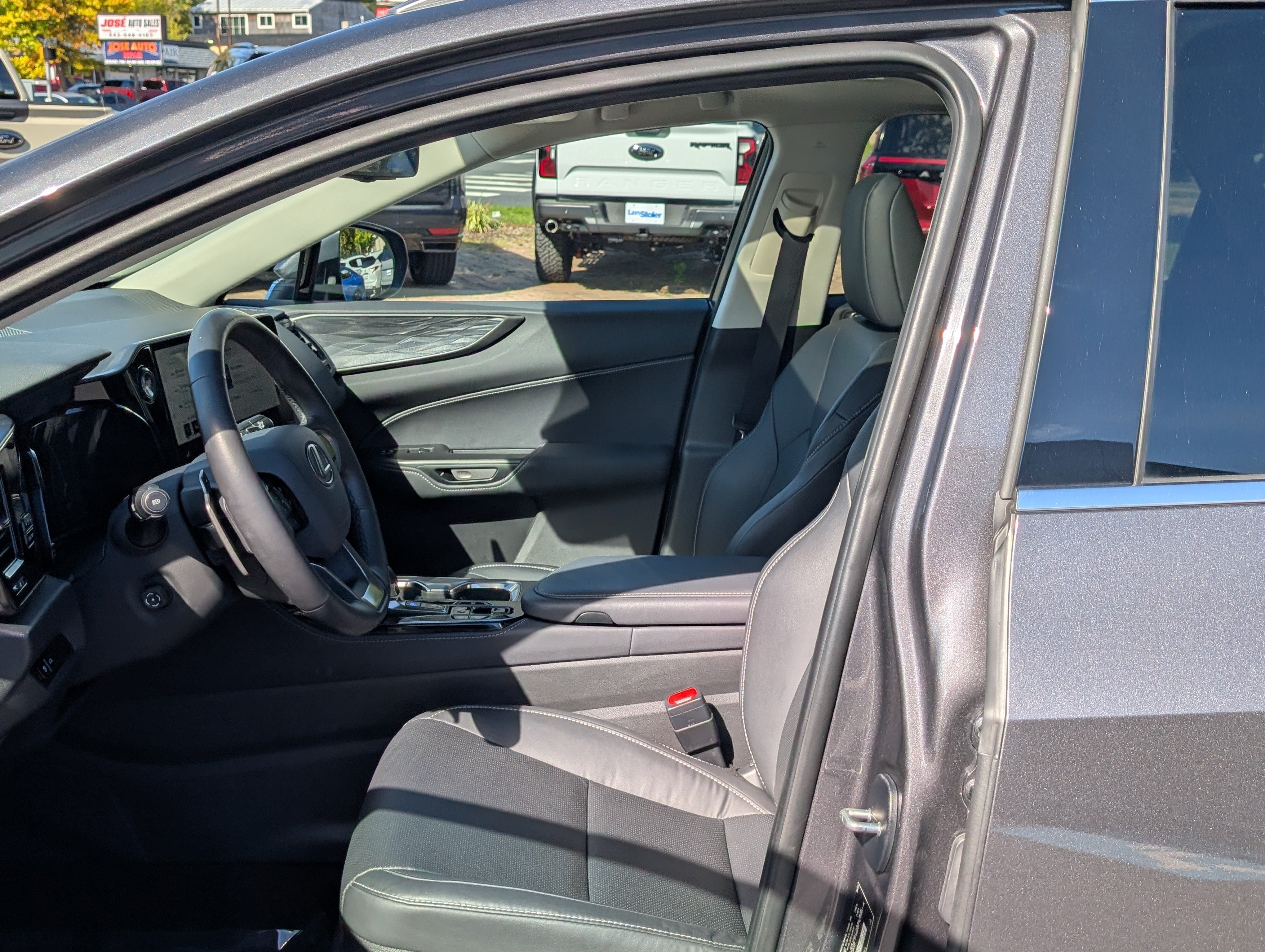2026 Lexus NX 350h Premium AWD