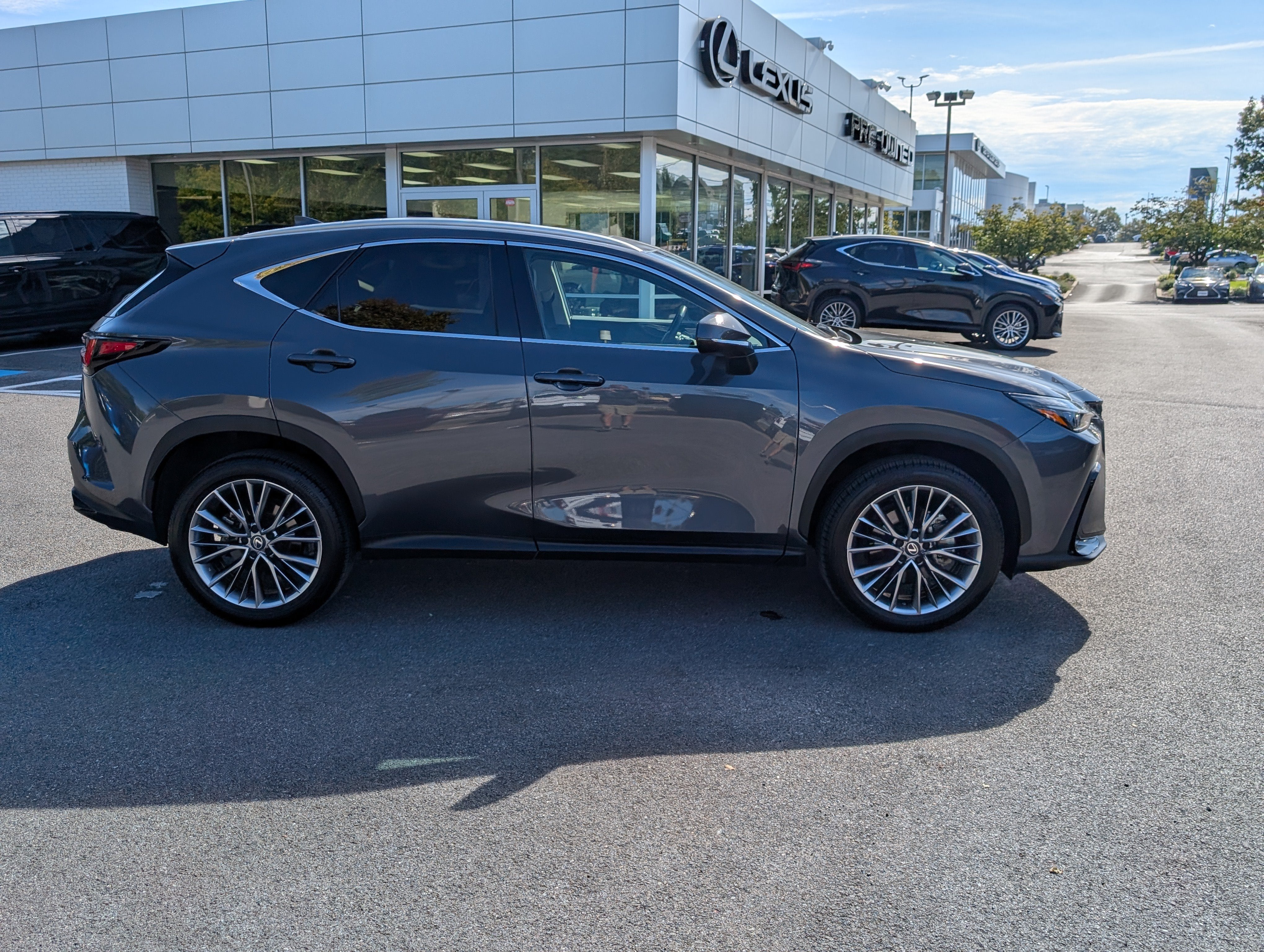 2026 Lexus NX 350h Premium AWD