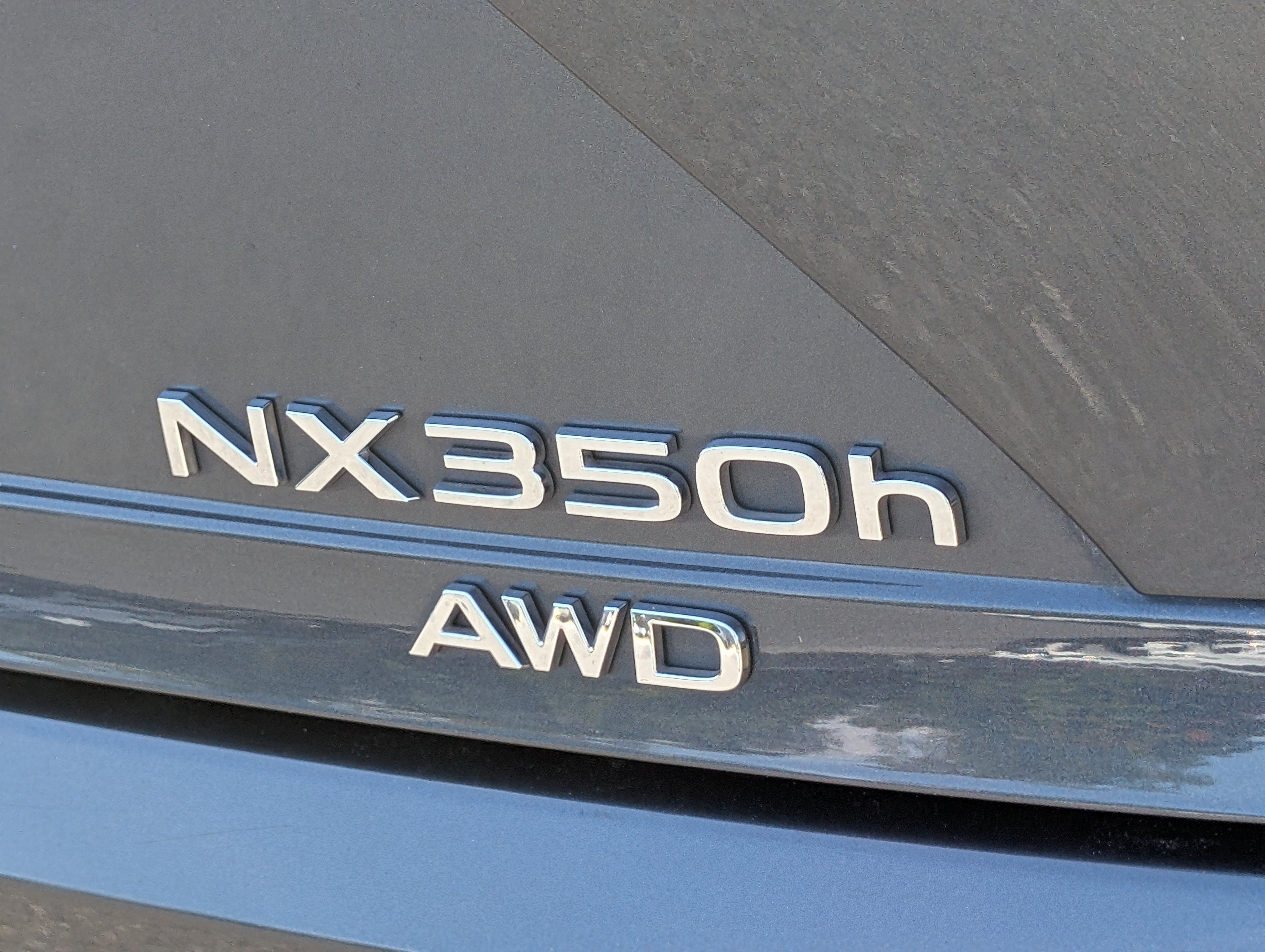 2026 Lexus NX 350h Premium AWD