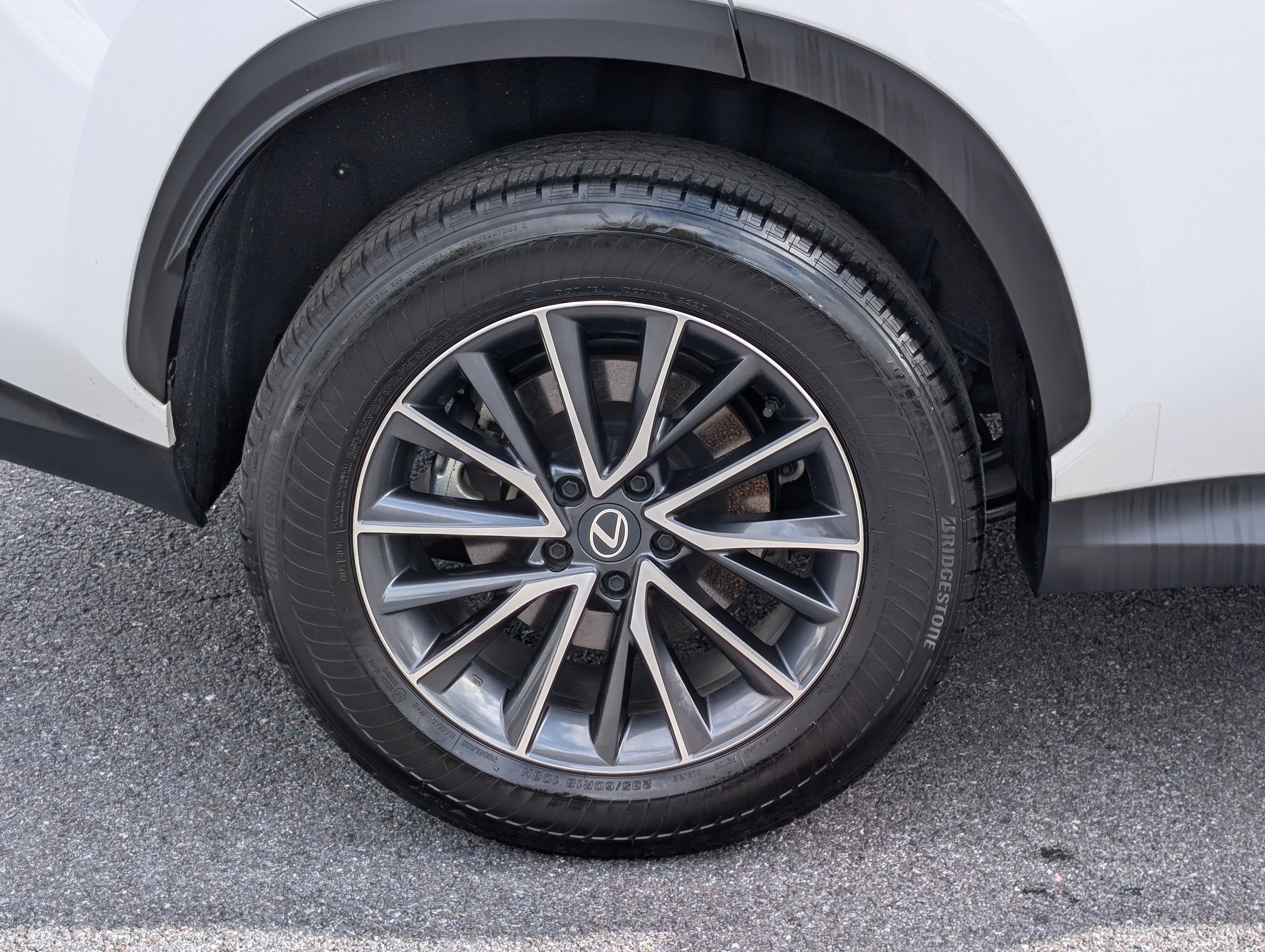 2026 Lexus NX 350h Premium AWD