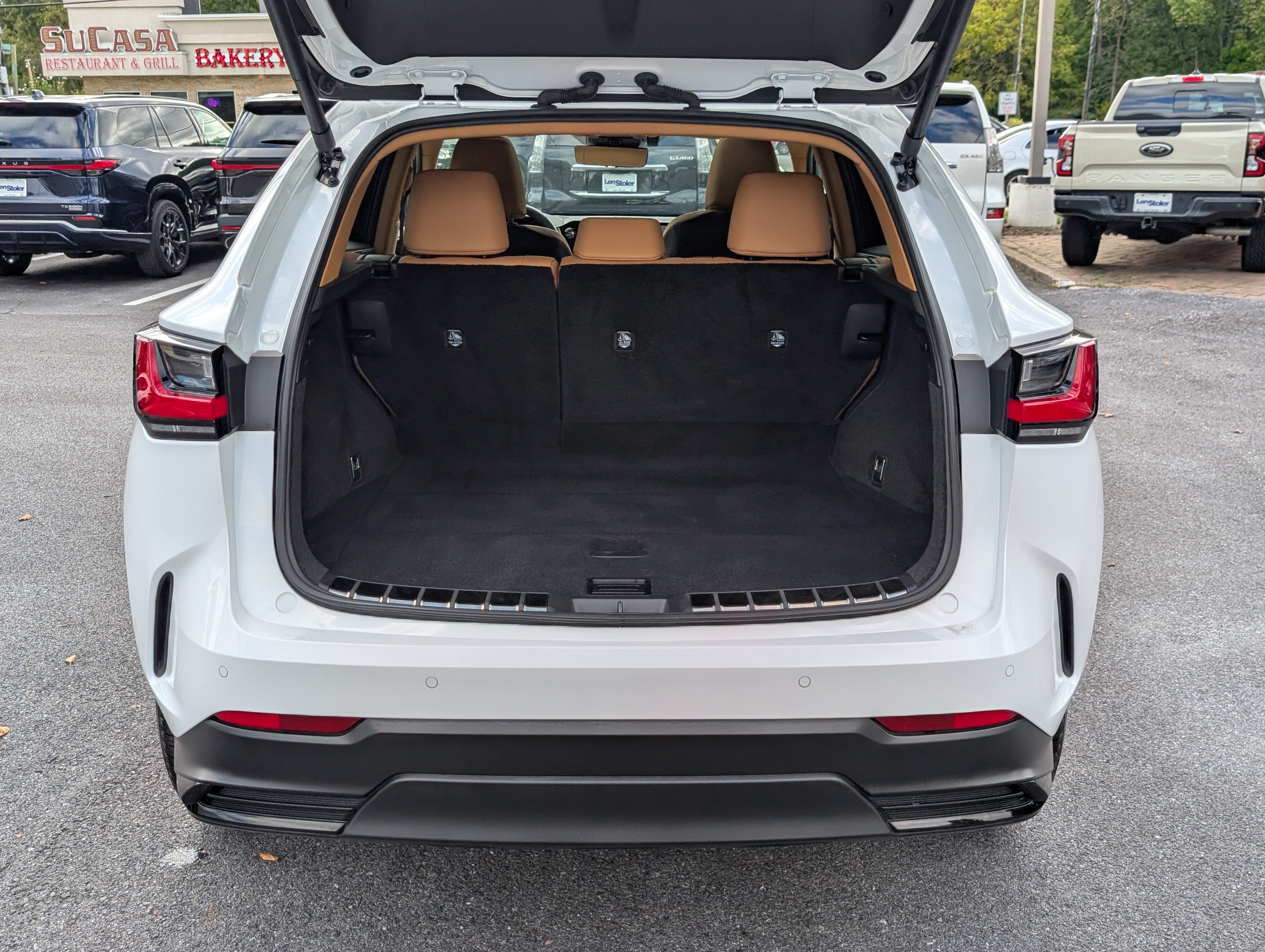 2026 Lexus NX 350h Premium AWD