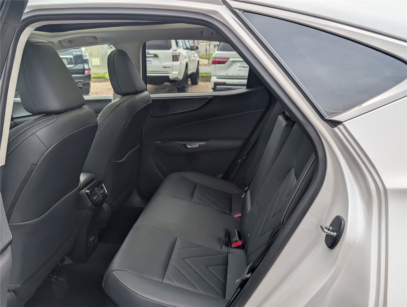 2025 Lexus NX NX 350h Luxury