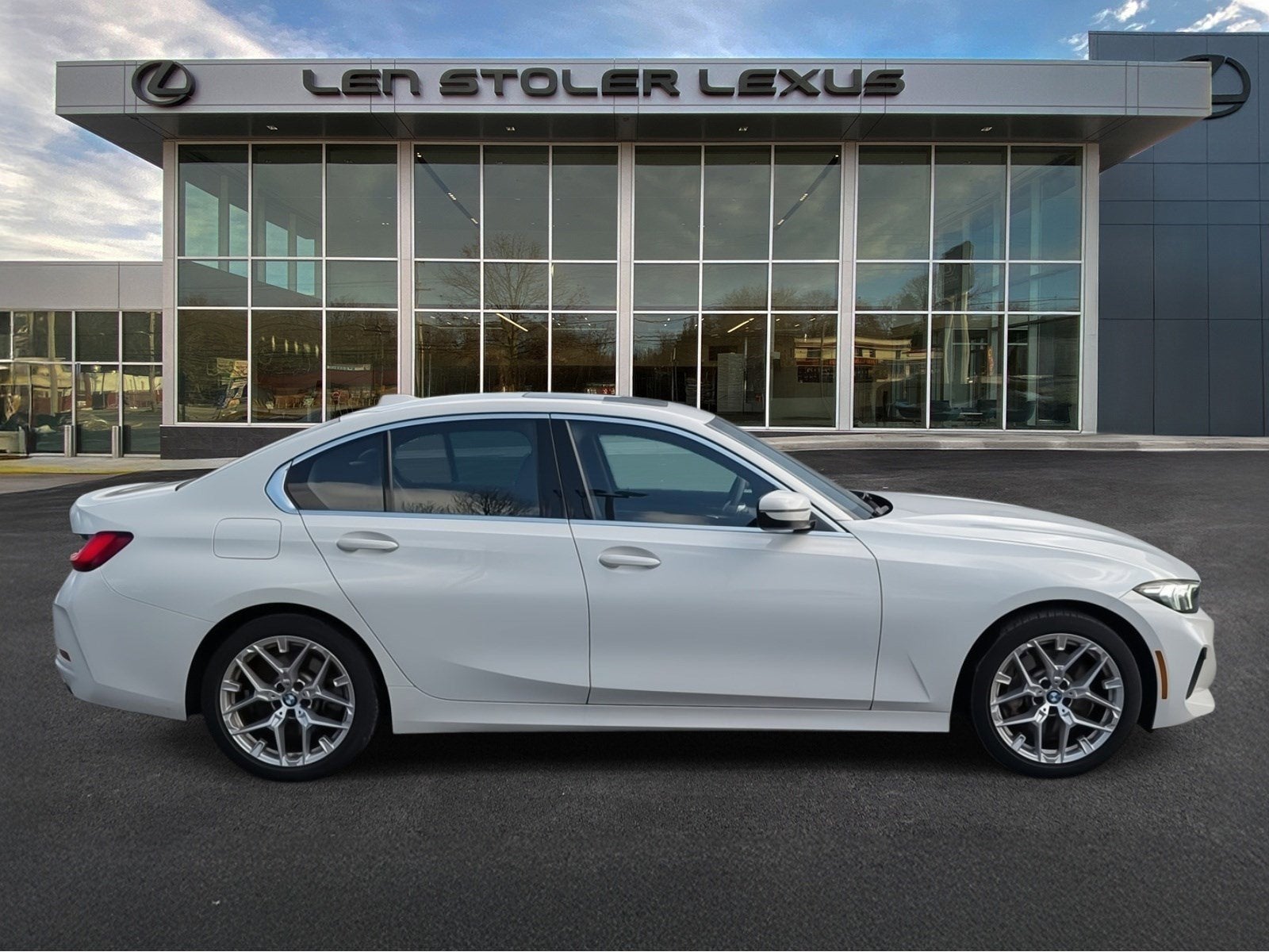 2025 BMW 3 Series 330i