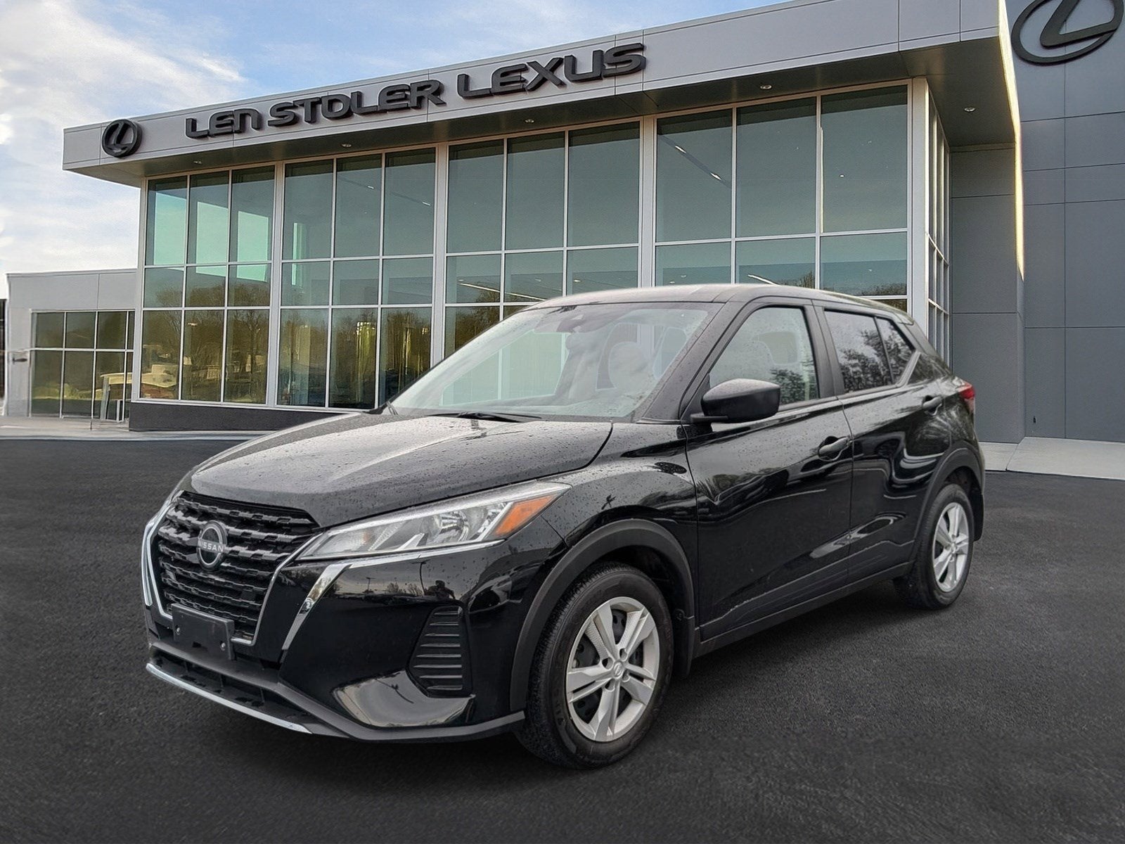 2024 Nissan Kicks S