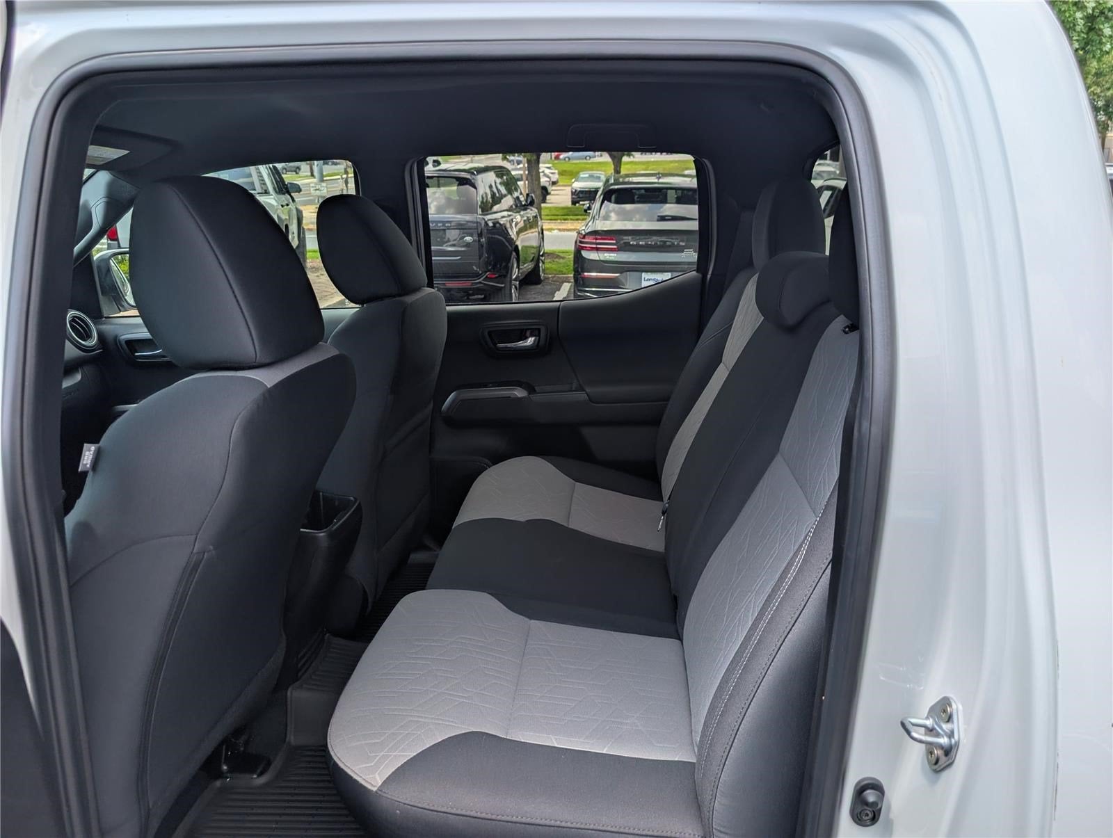 2023 Toyota Tacoma 4WD TRD Off Road