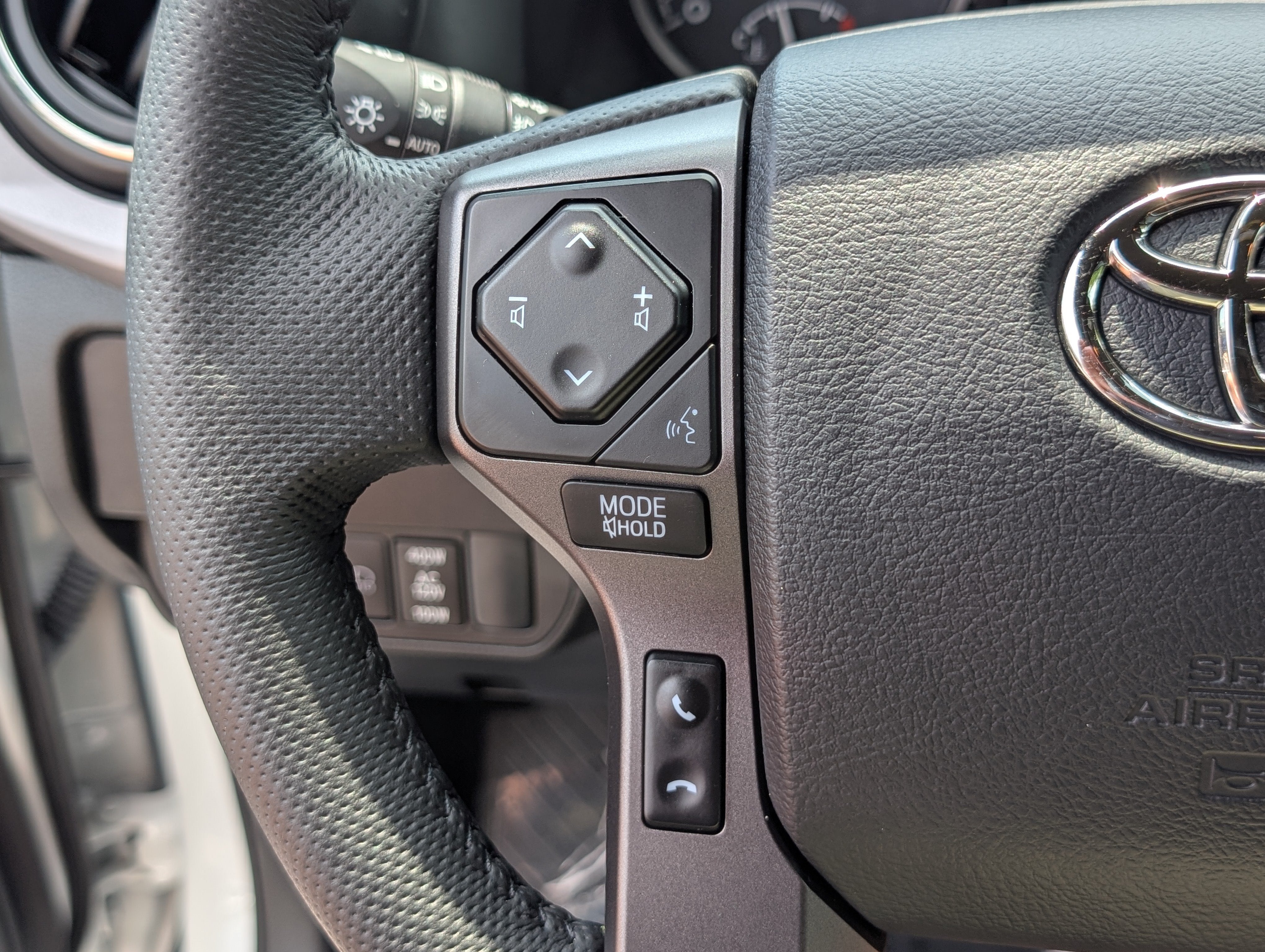 2023 Toyota Tacoma 4WD TRD Off Road