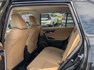 2021 Toyota RAV4 Hybrid XLE Premium