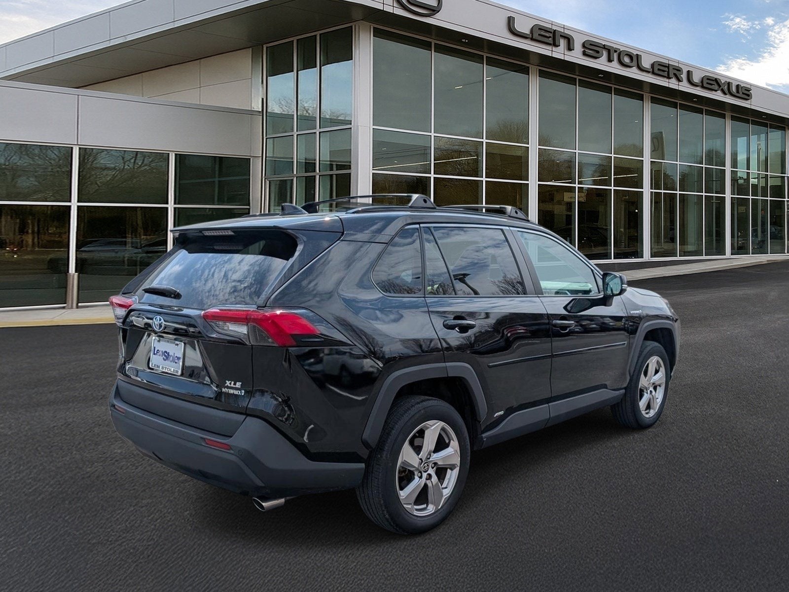 2021 Toyota RAV4 Hybrid XLE Premium