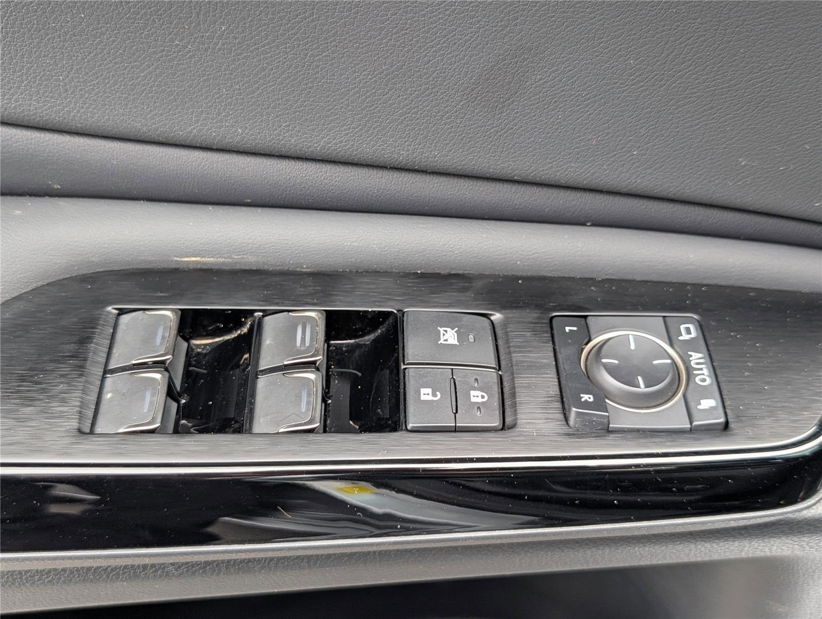 2024 Lexus ES ES 300h F SPORT Handling