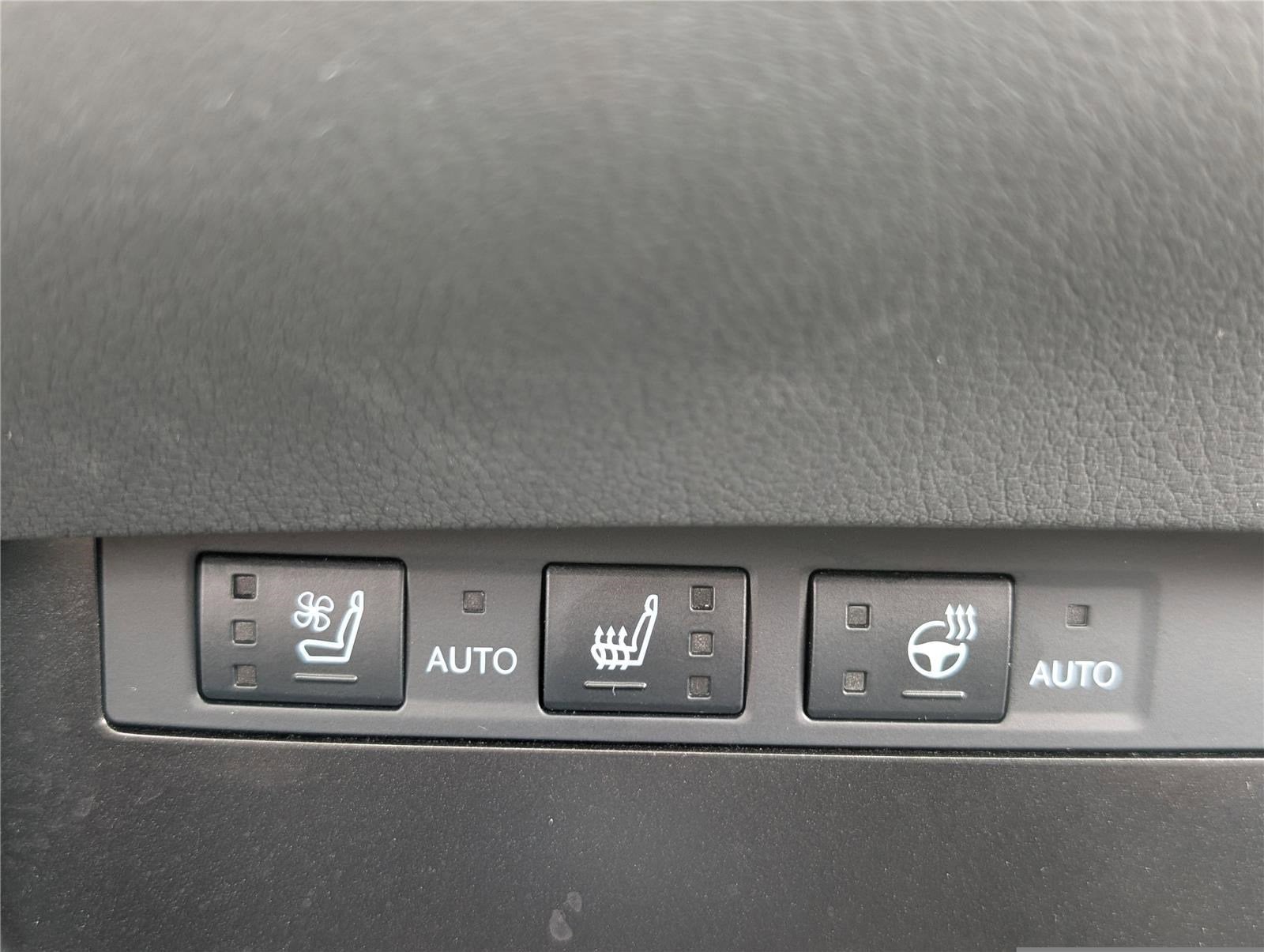 2024 Lexus ES ES 300h F SPORT Handling