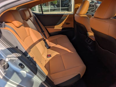 2025 Lexus ES 300h FWD