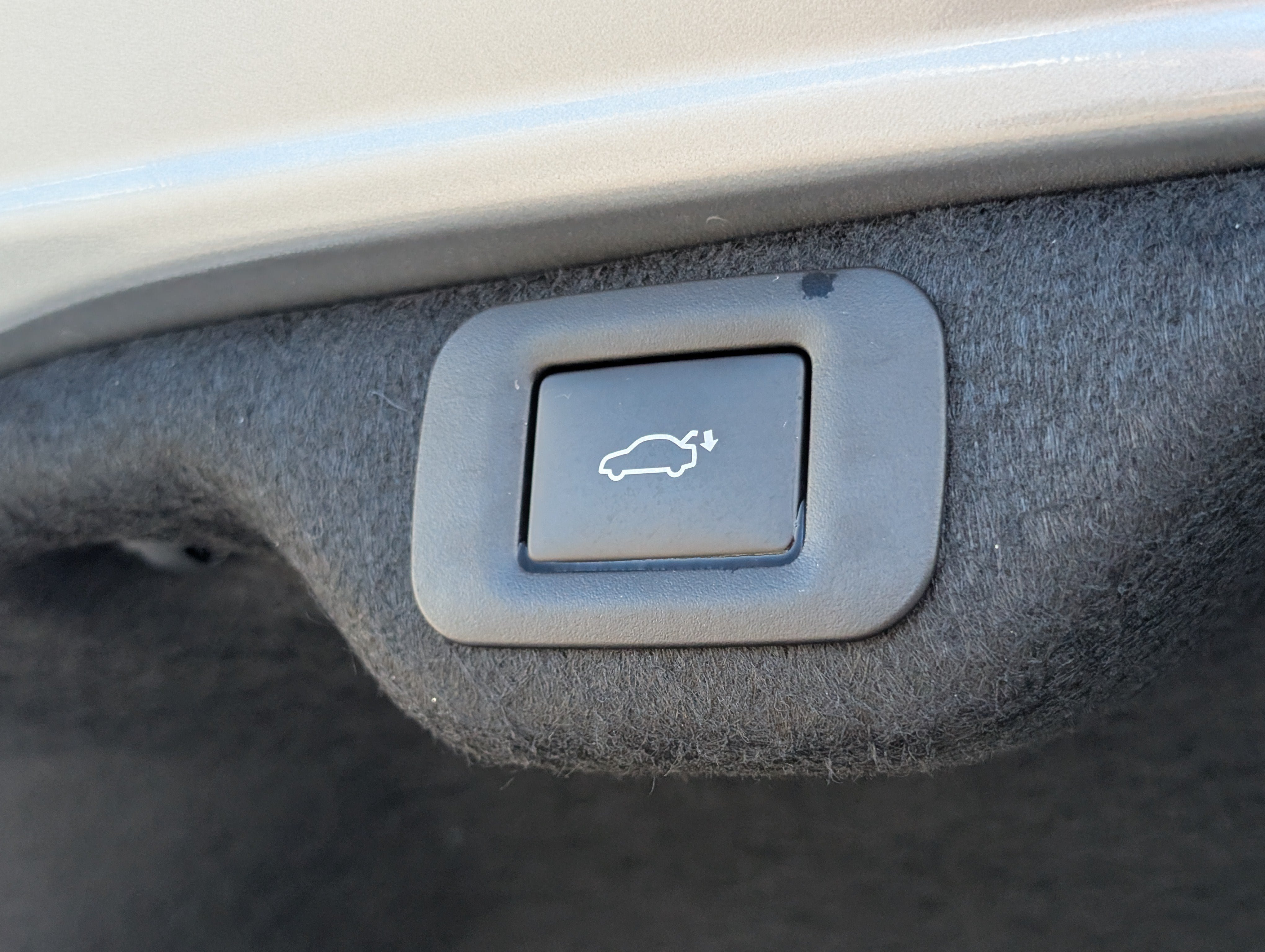2025 Lexus ES 300h FWD