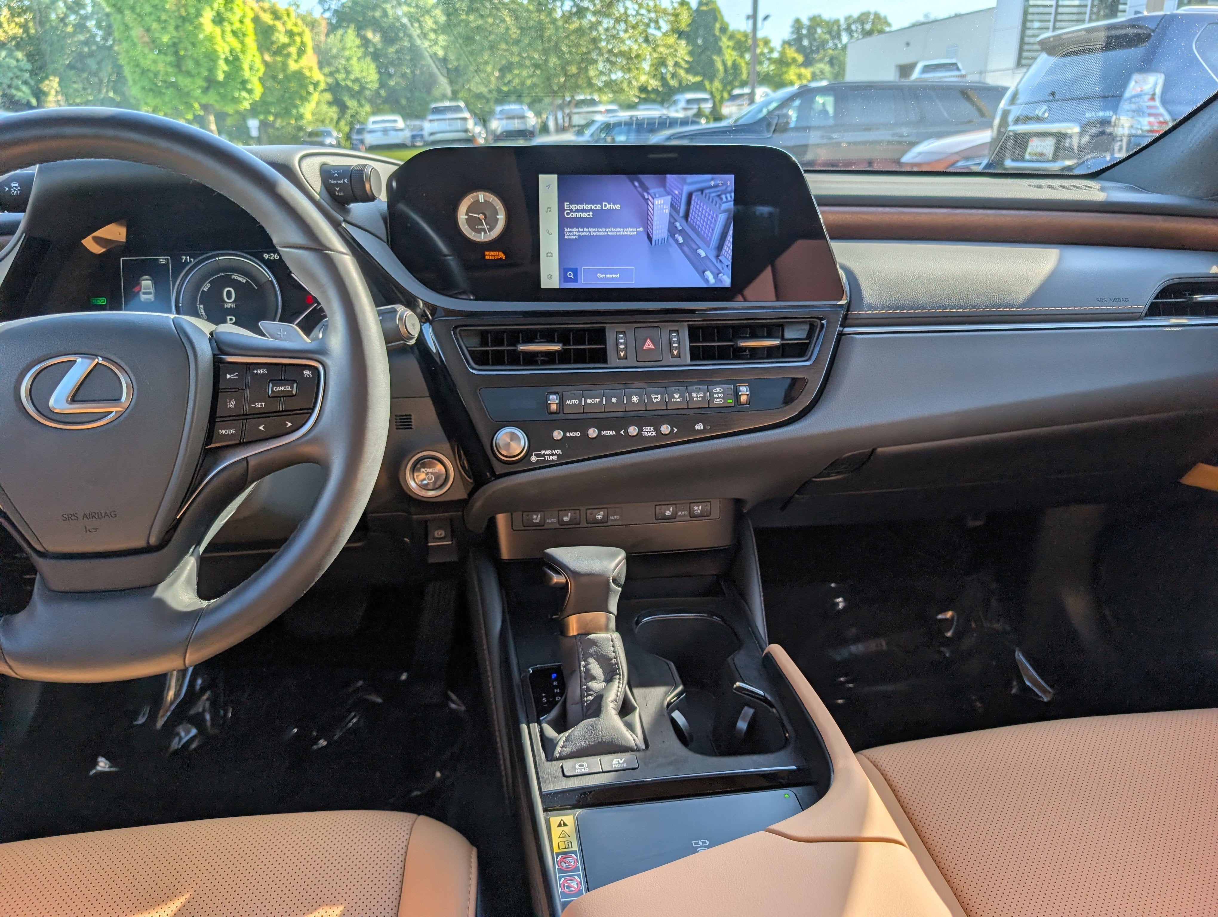 2025 Lexus ES 300h FWD