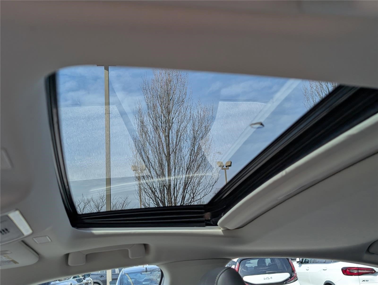 2025 Lexus ES 300h FWD