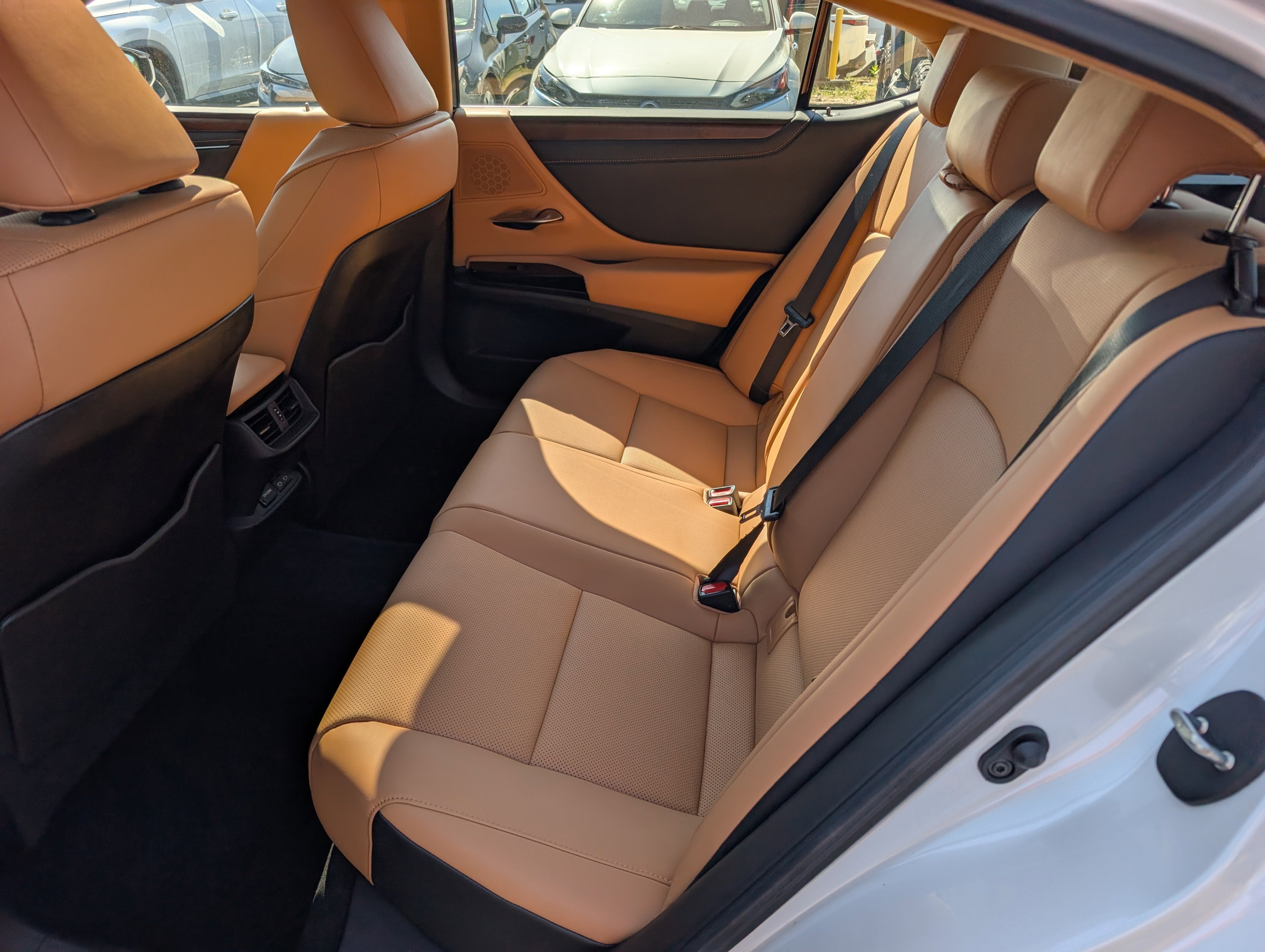 2025 Lexus ES 350 FWD