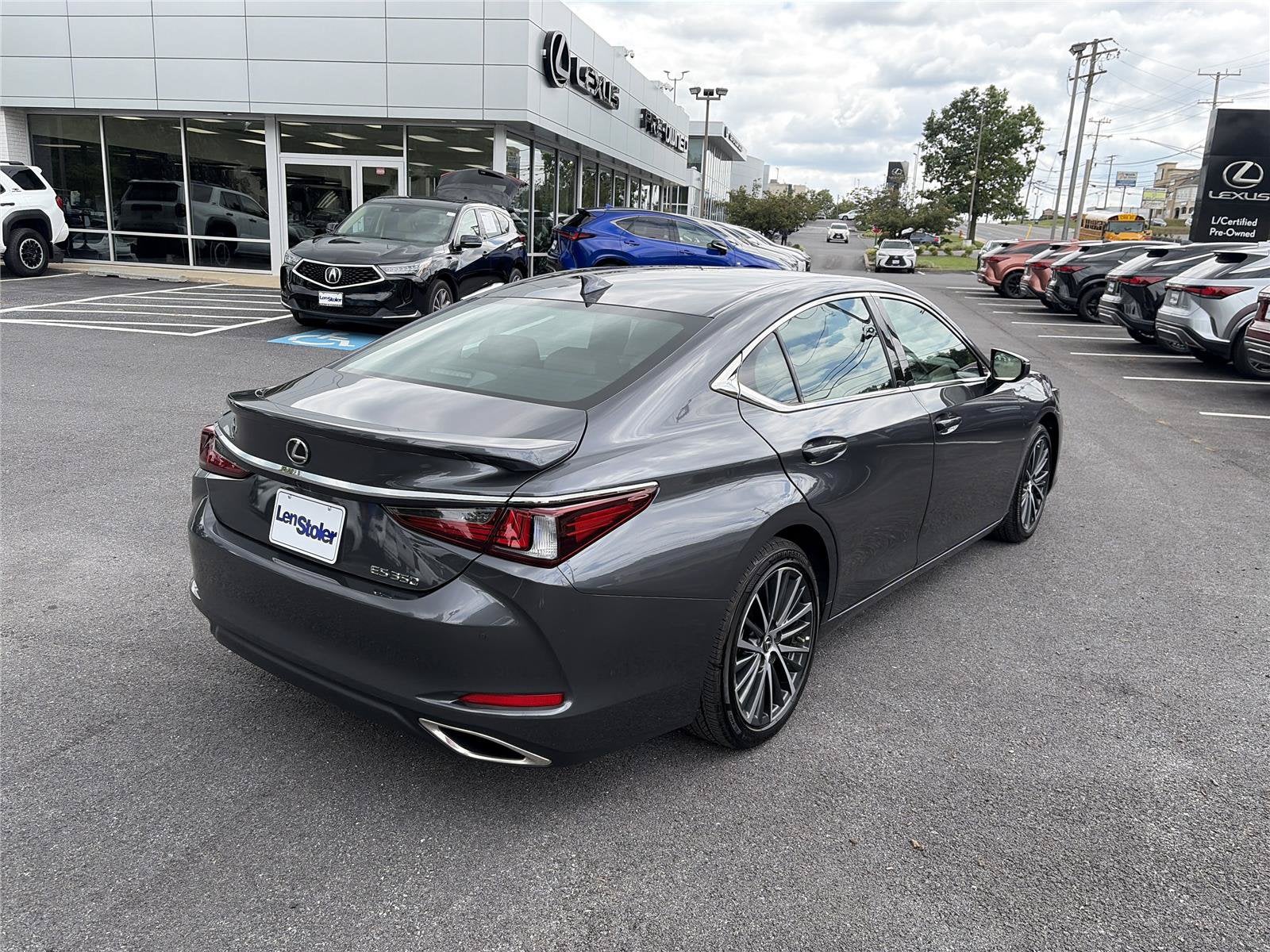2025 Lexus ES 350 FWD