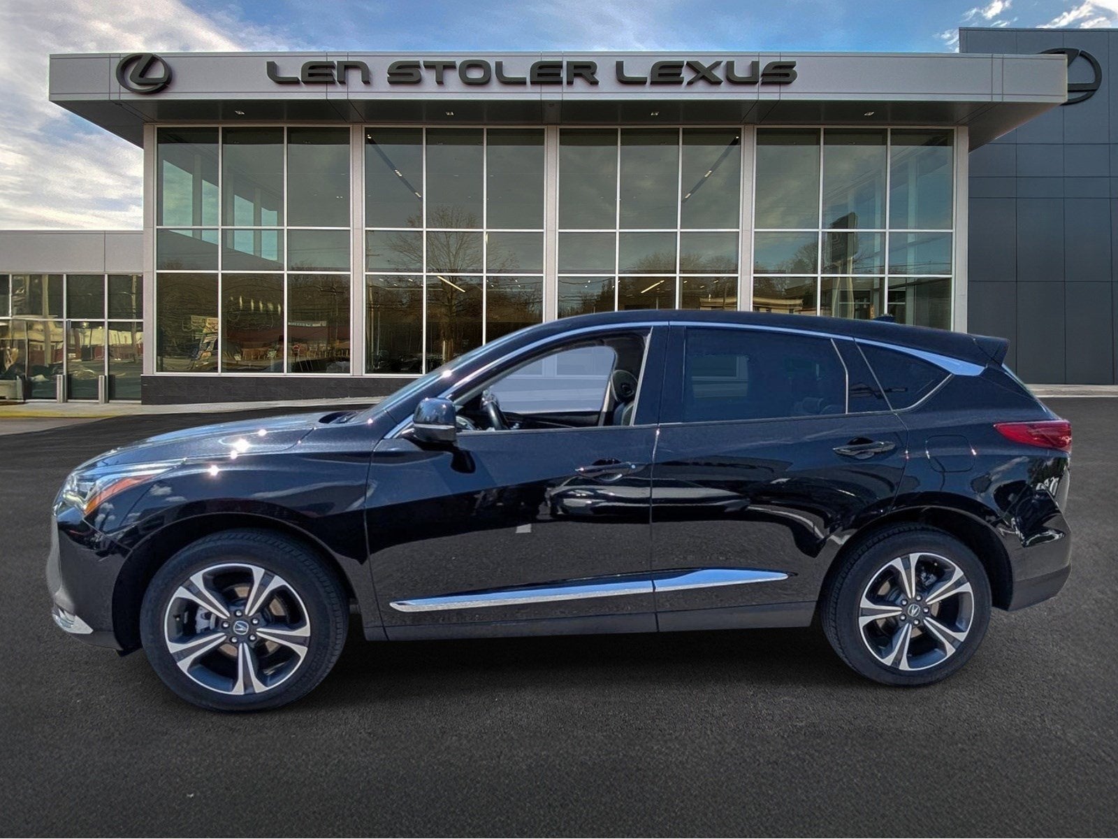 2023 Acura RDX w/Advance Package