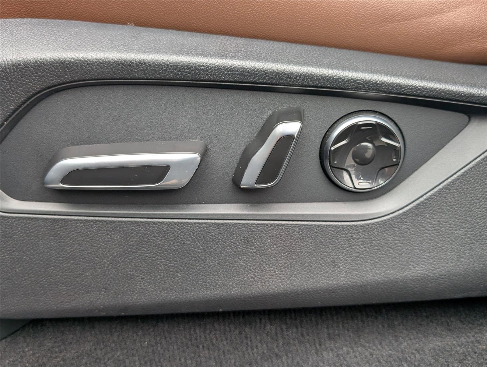 2022 Acura MDX w/Technology Package