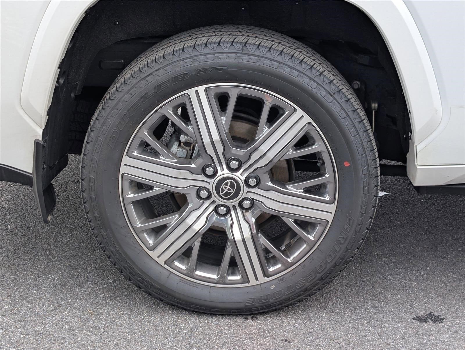 2024 Toyota Sequoia Capstone