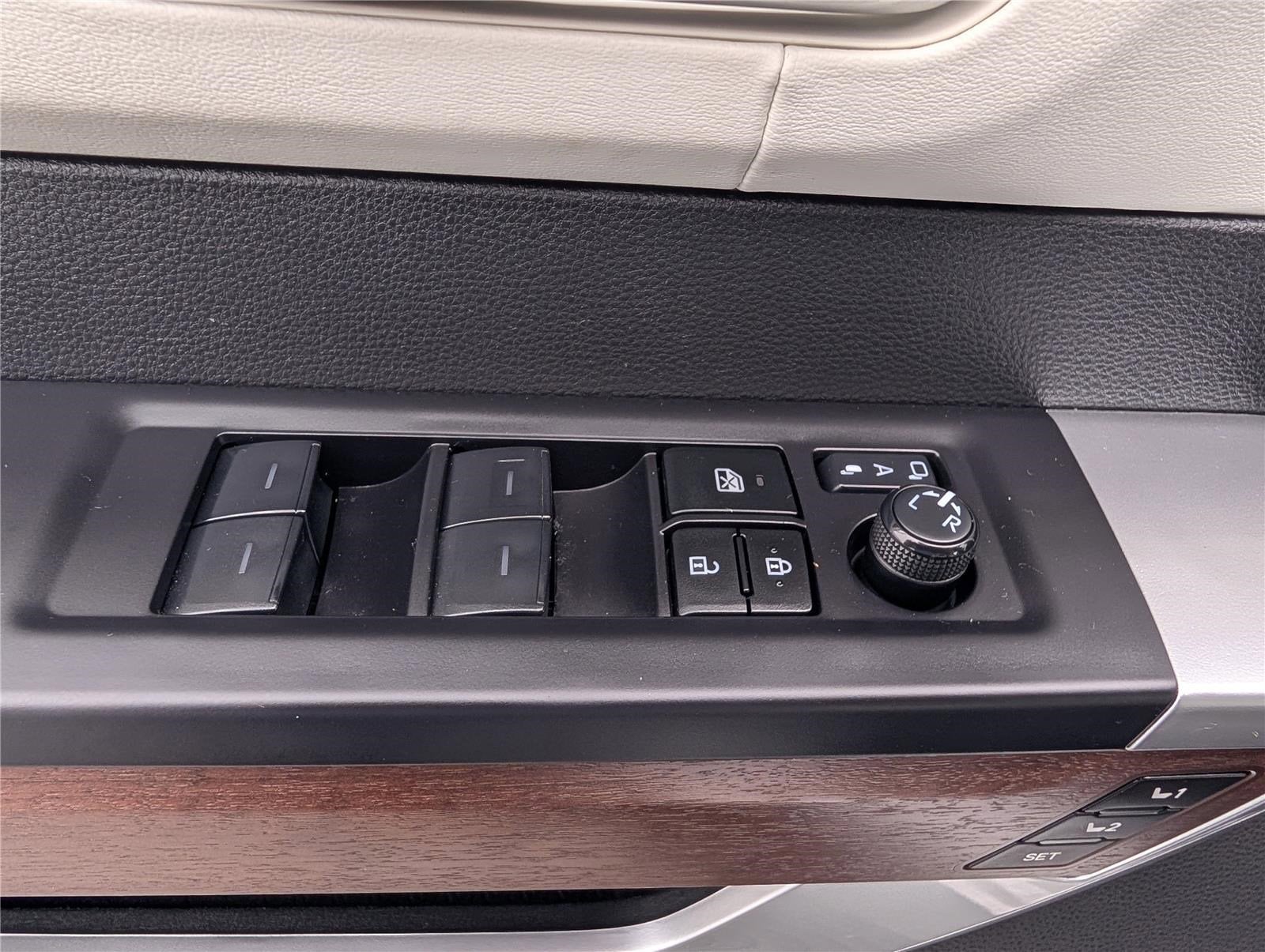 2024 Toyota Sequoia Capstone