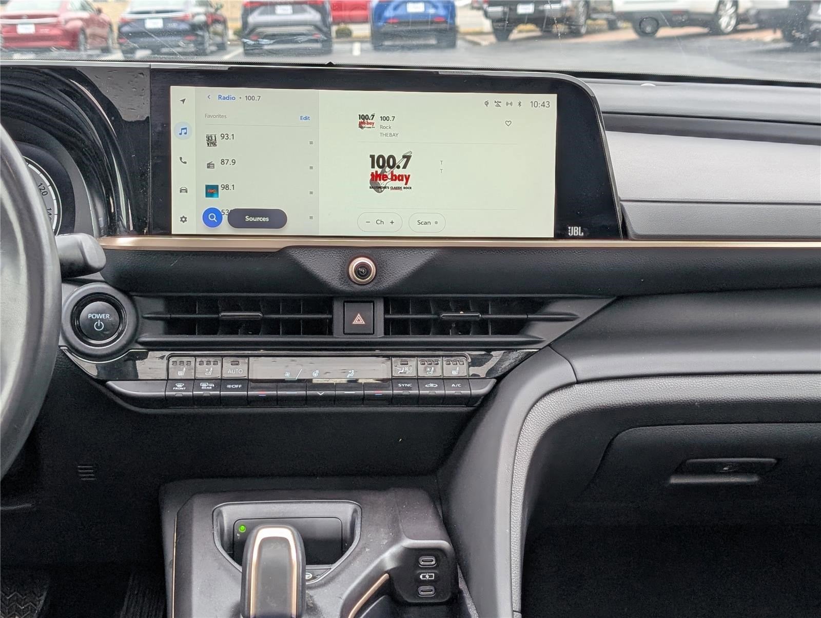 2023 Toyota Crown Platinum