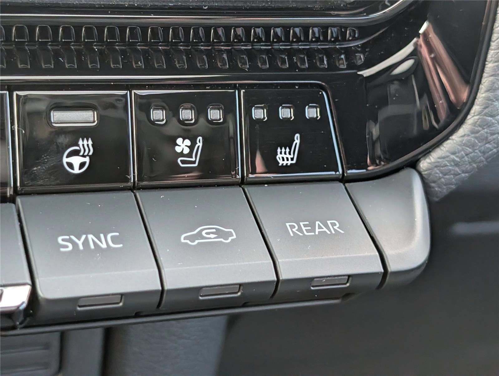 2025 Toyota Land Cruiser Base