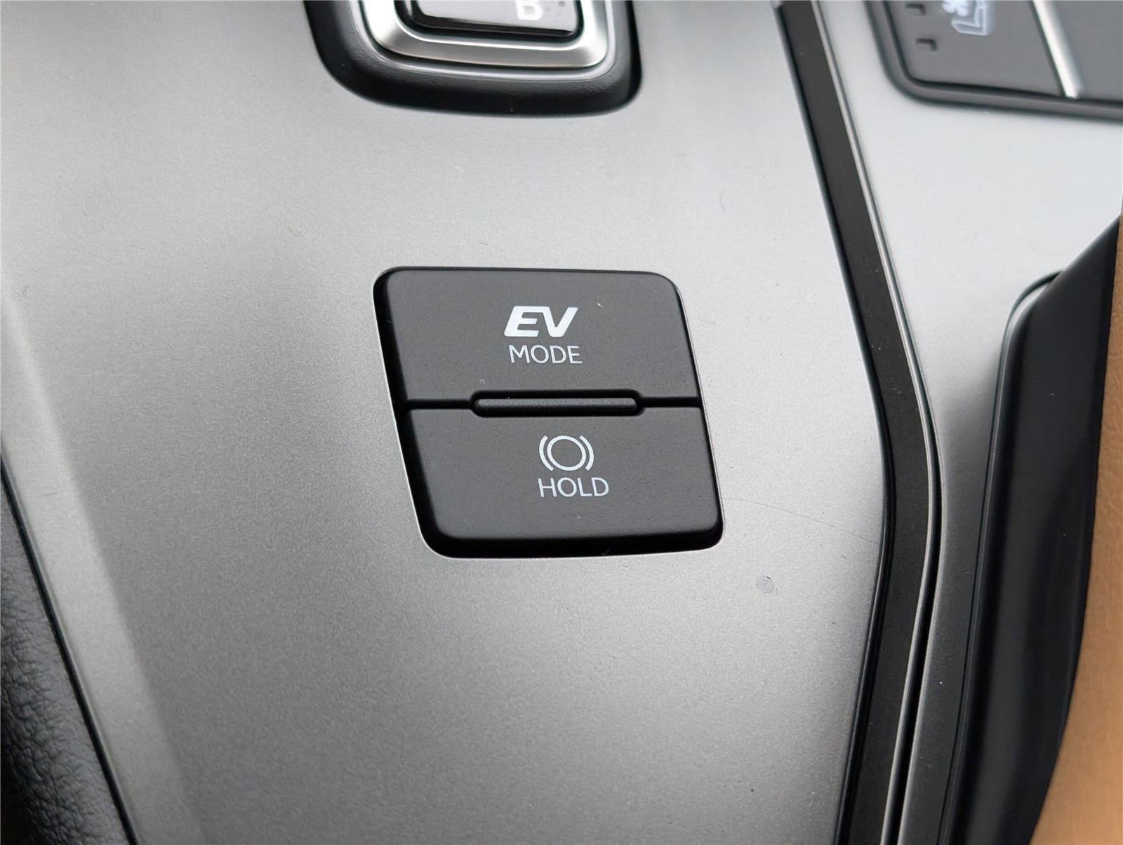 2026 Lexus UX 300h AWD