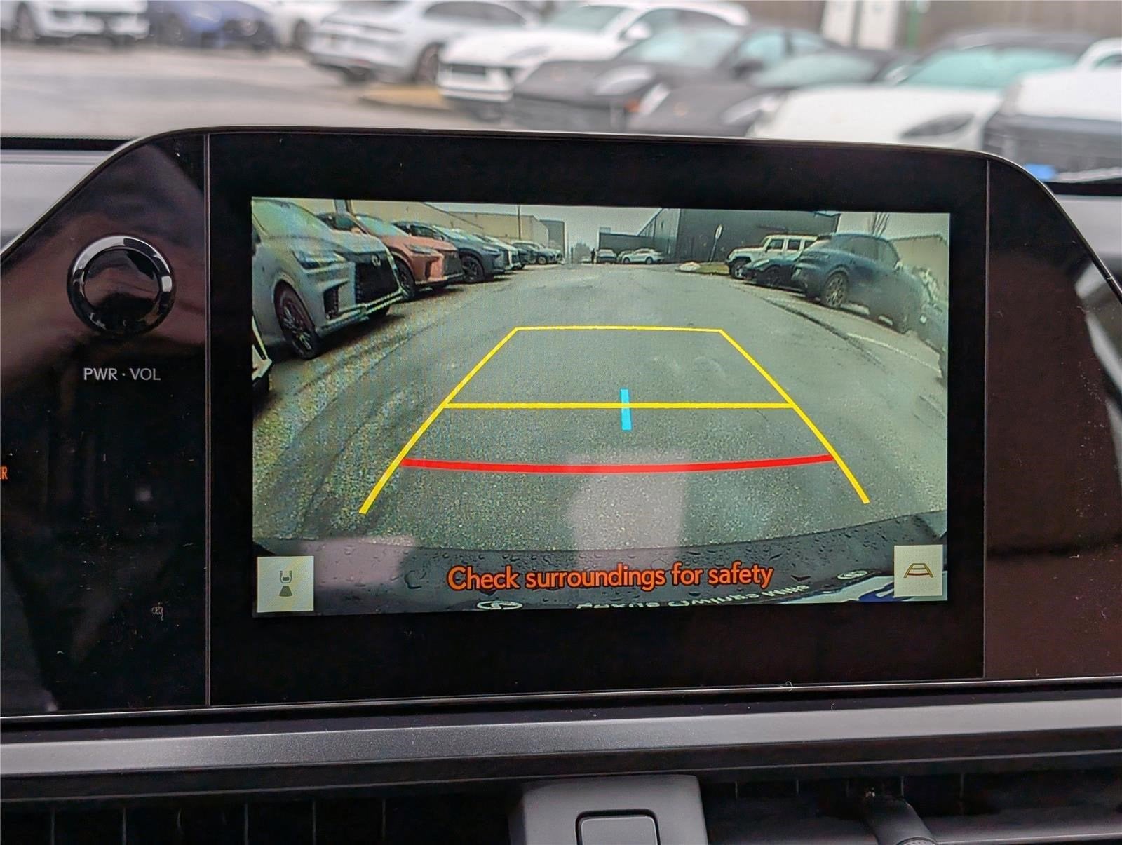 2026 Lexus UX 300h AWD