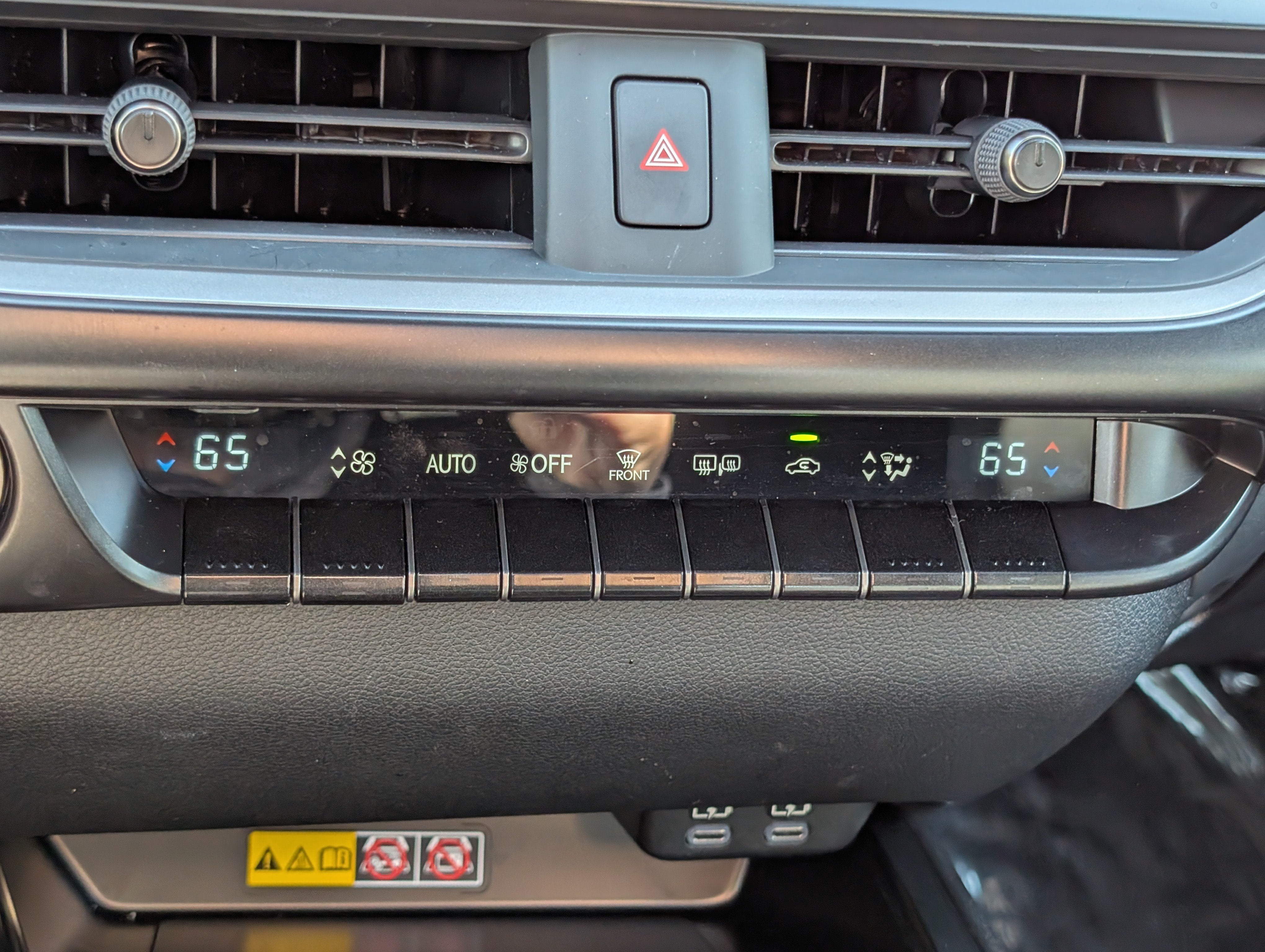 2025 Lexus UX 300h Premium AWD