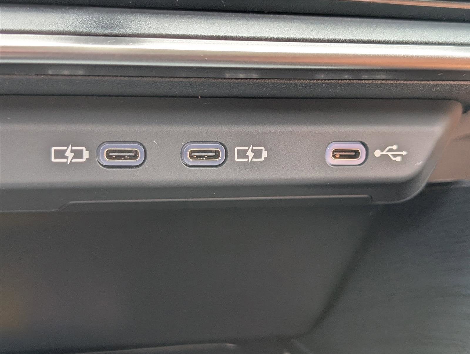 2023 Lexus RZ 450e Luxury AWD