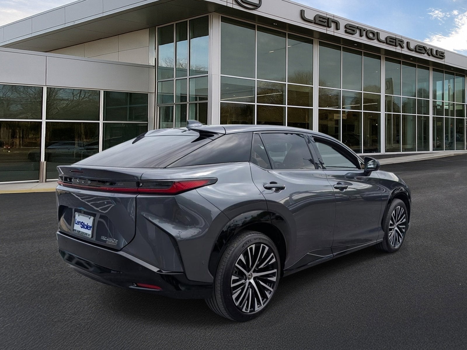 2023 Lexus RZ 450e Luxury AWD