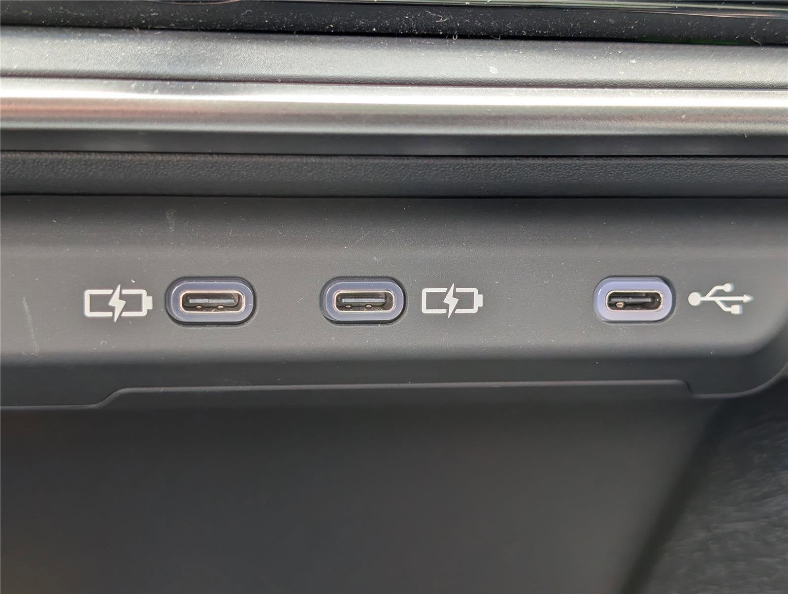 2023 Lexus RZ 450e Luxury AWD