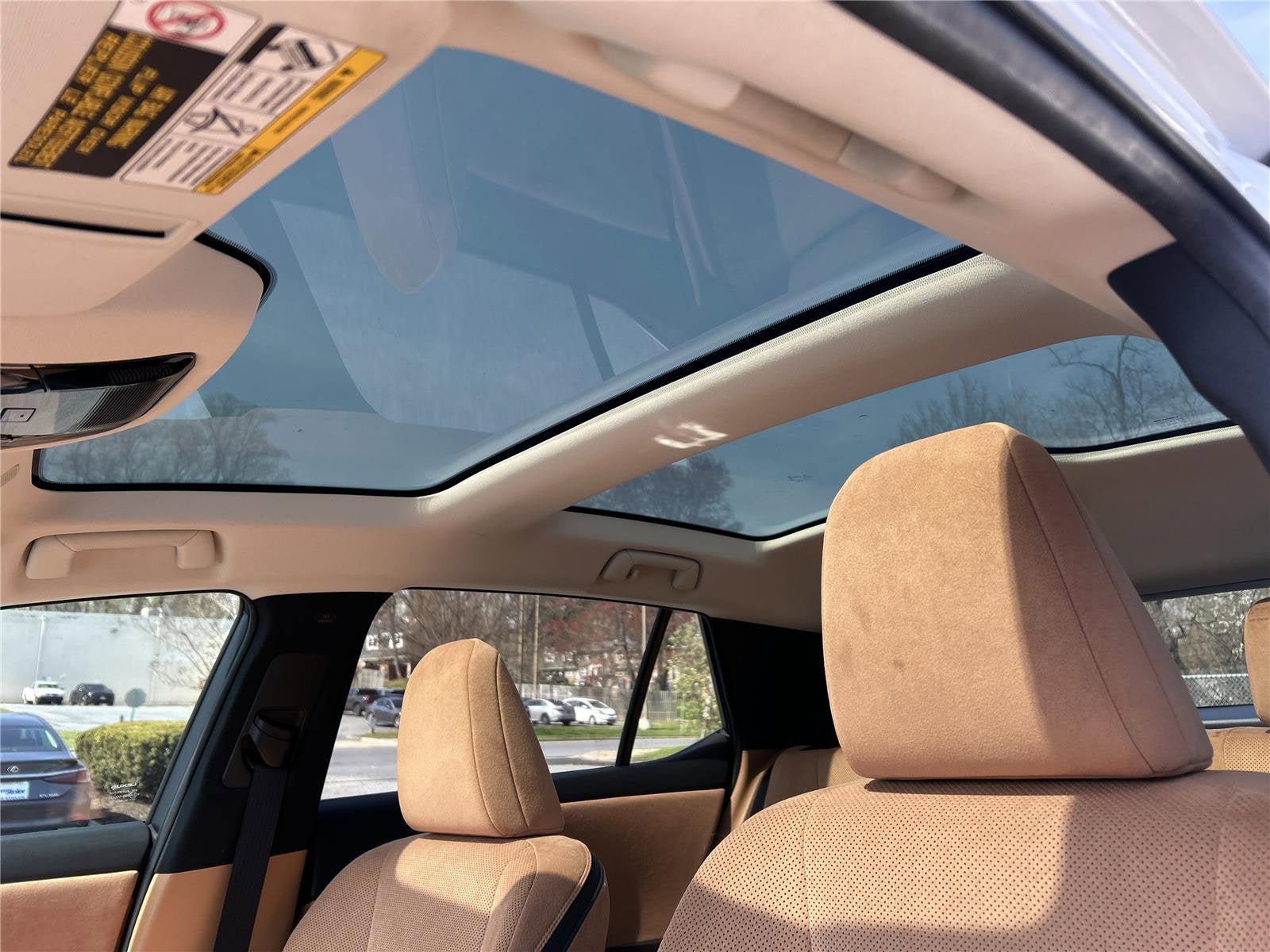 2023 Lexus RZ 450e Luxury AWD