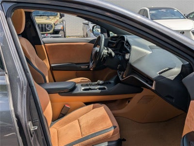 2023 Lexus RZ 450e Luxury AWD