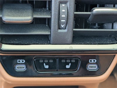 2023 Lexus RZ 450e Luxury AWD