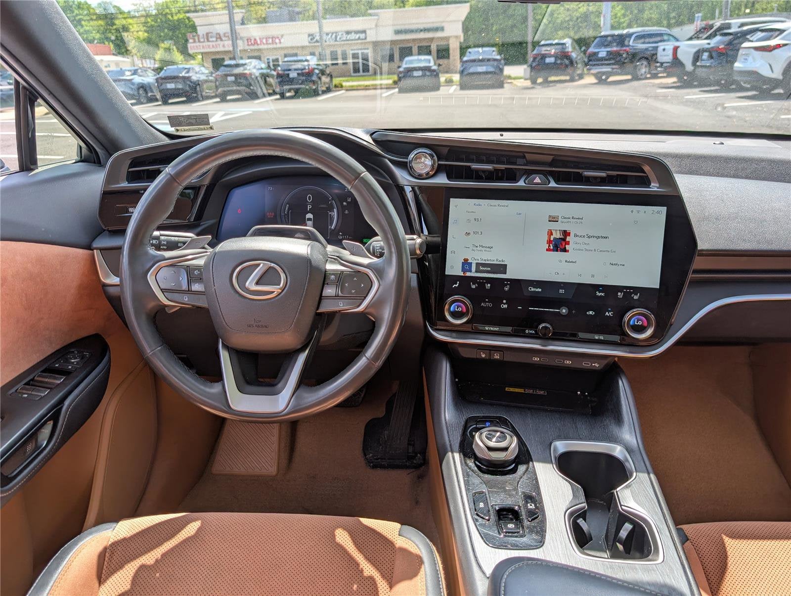 2023 Lexus RZ 450e Luxury AWD