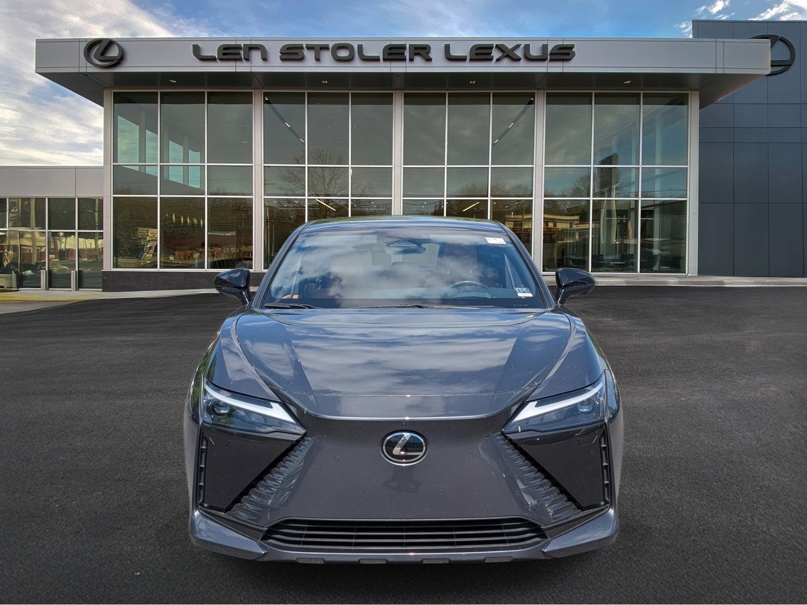 2023 Lexus RZ 450e Luxury AWD