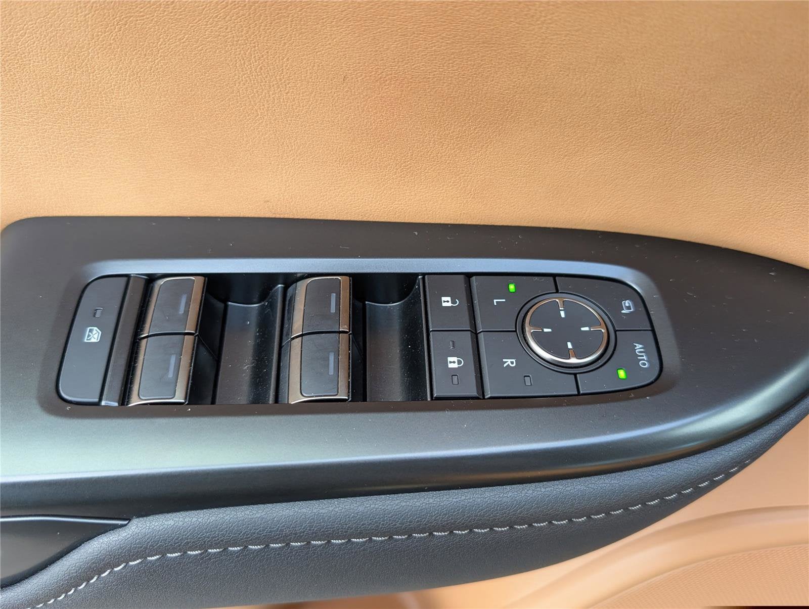 2025 Lexus RZ RZ 450e Premium