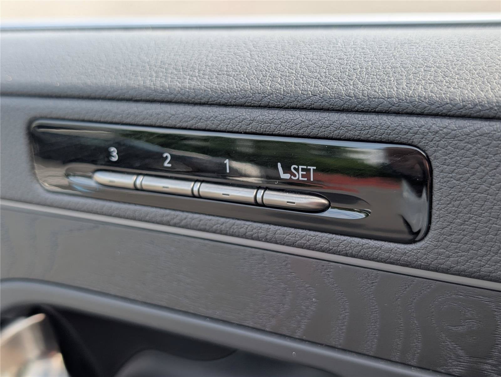 2023 Lexus LX 600 Premium 4WD