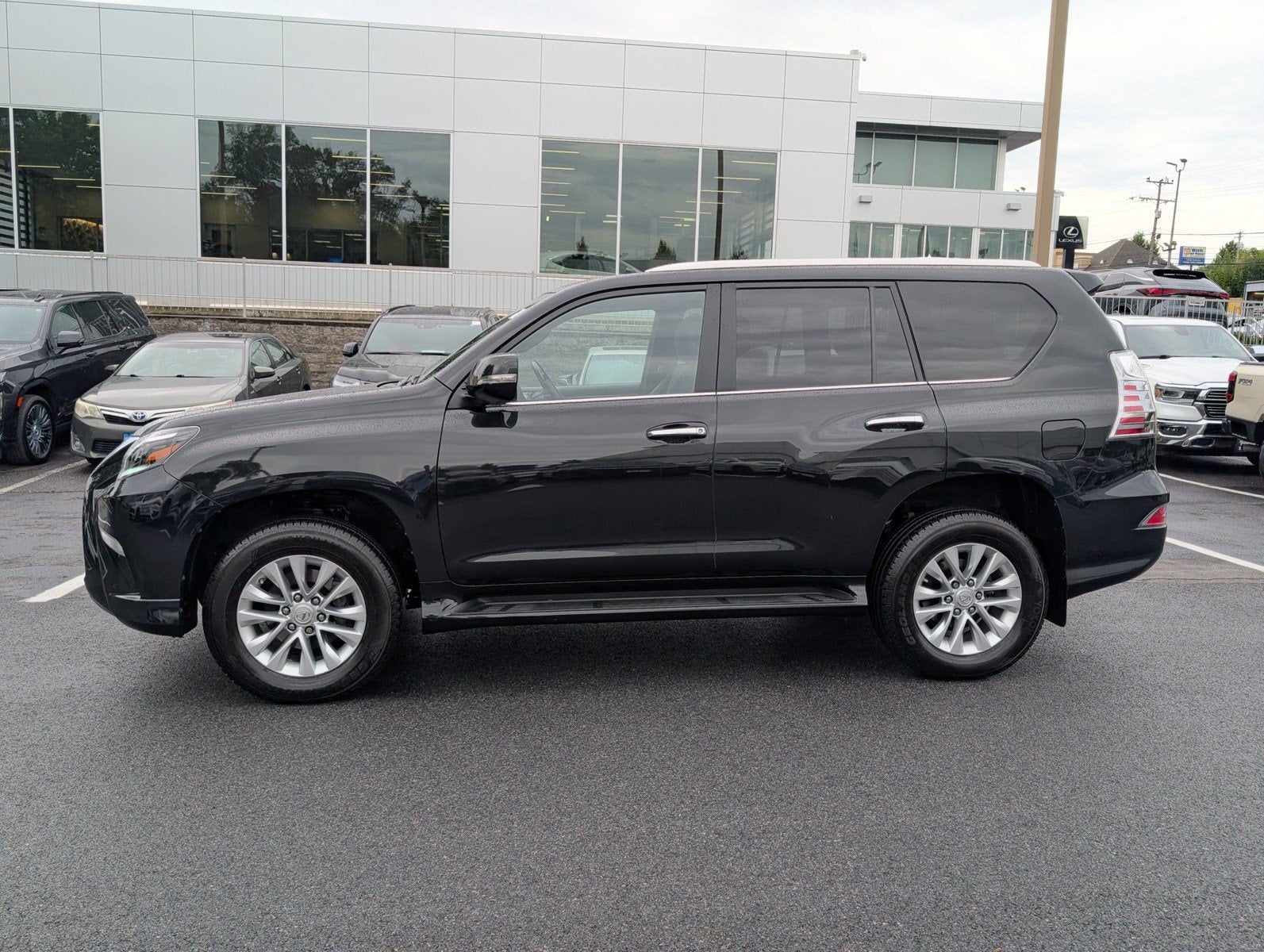 2023 Lexus GX 460 Premium 4WD