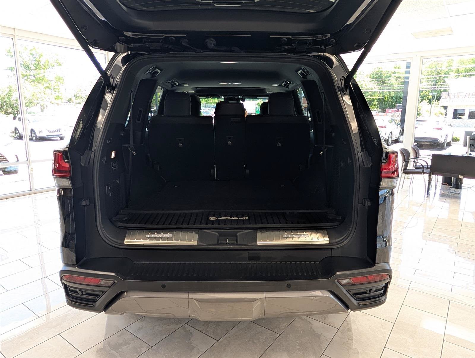 2024 Lexus LX 600 Luxury 4WD