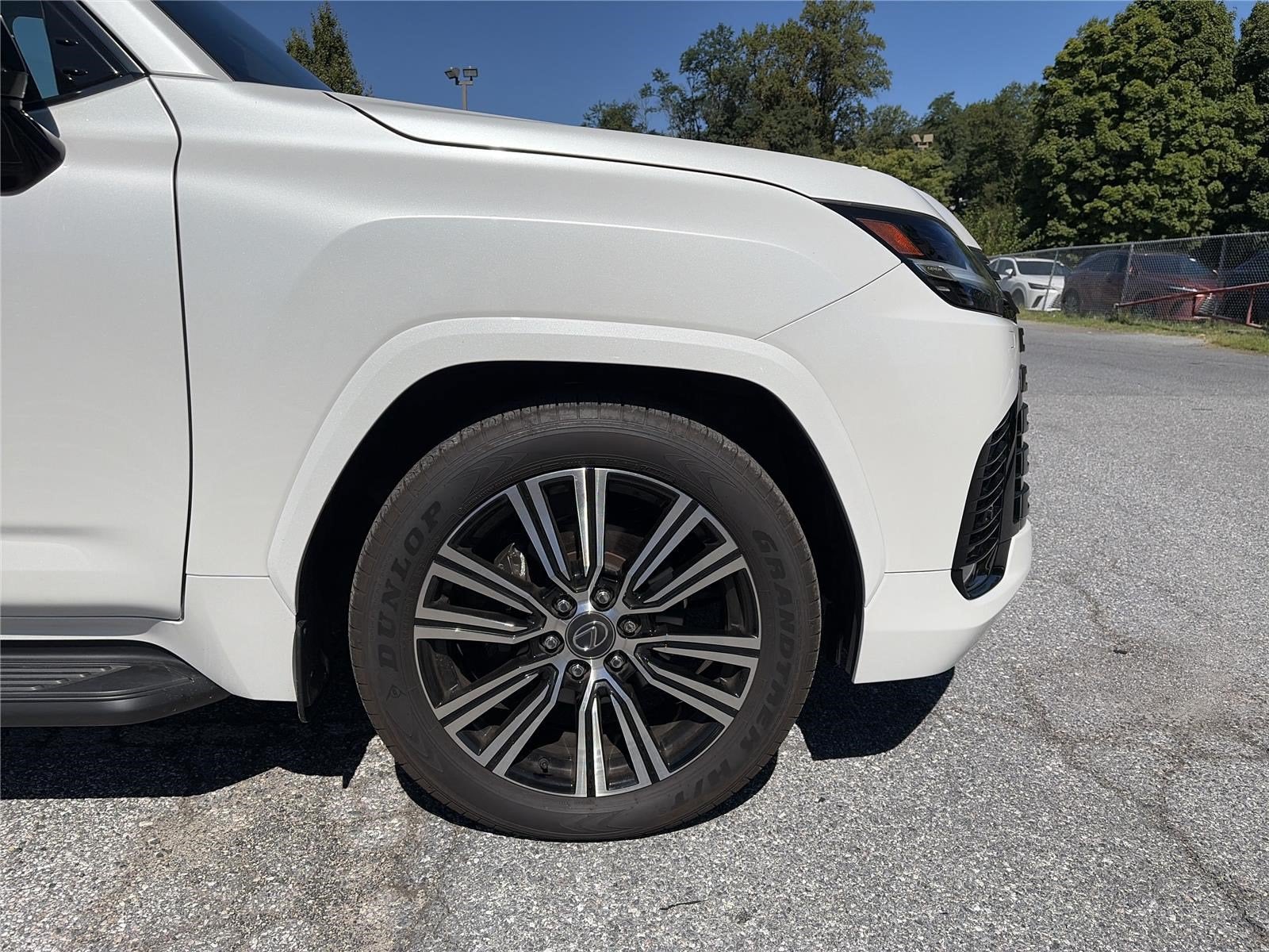 2025 Lexus LX 600 Luxury 4WD
