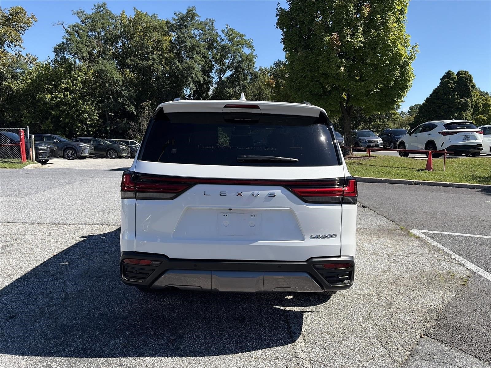 2025 Lexus LX 600 Luxury 4WD