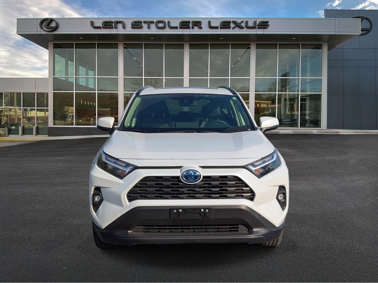 2023 Toyota RAV4 Hybrid XLE Premium