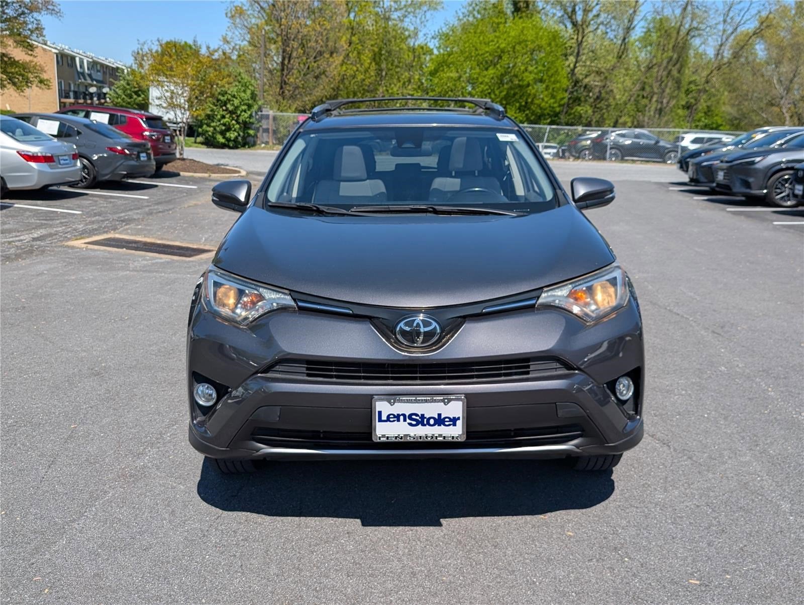 2017 Toyota RAV4 XLE