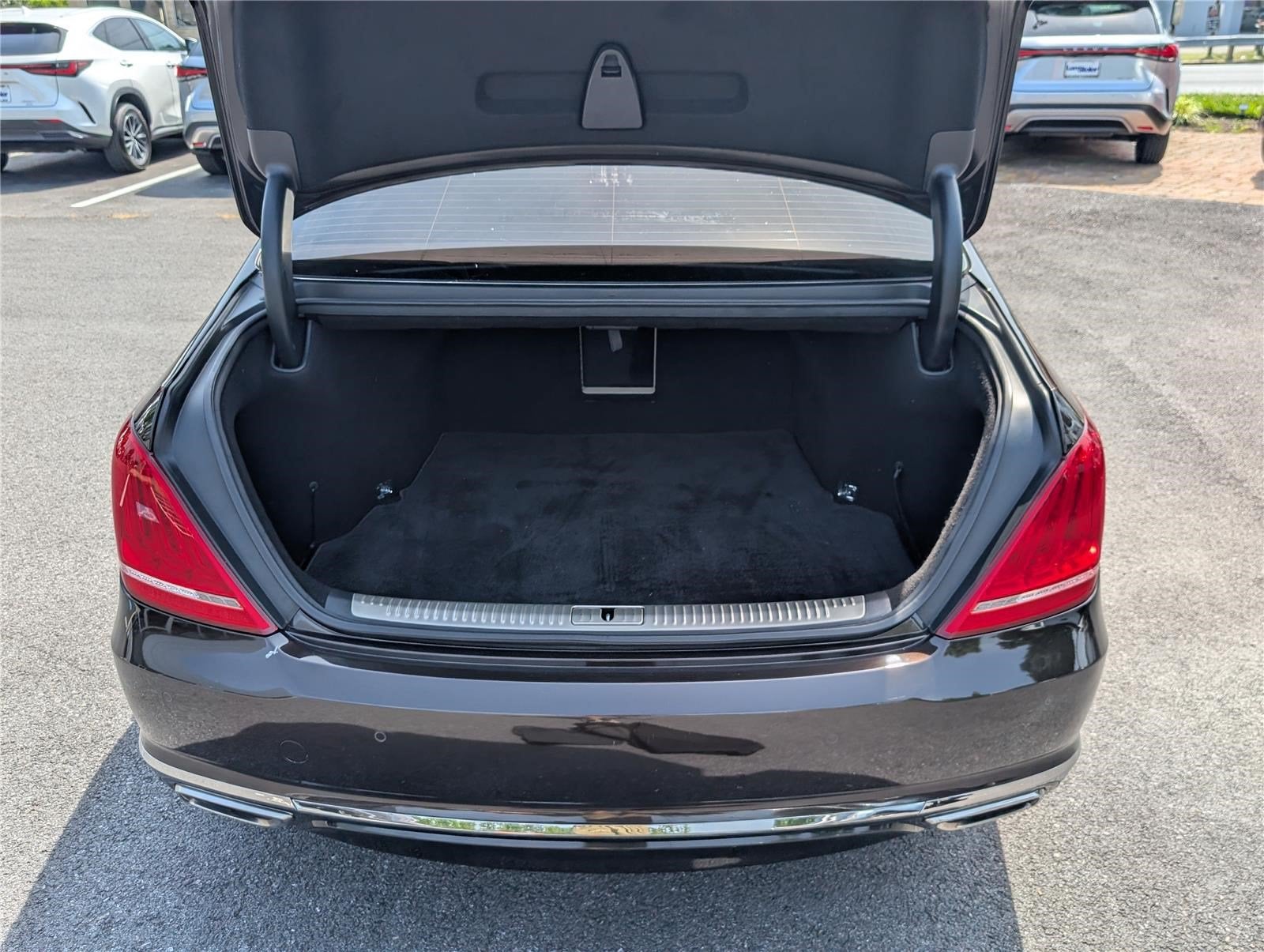 2018 Genesis G90 3.3T Premium