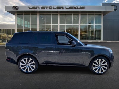 2023 Land Rover Range Rover SE