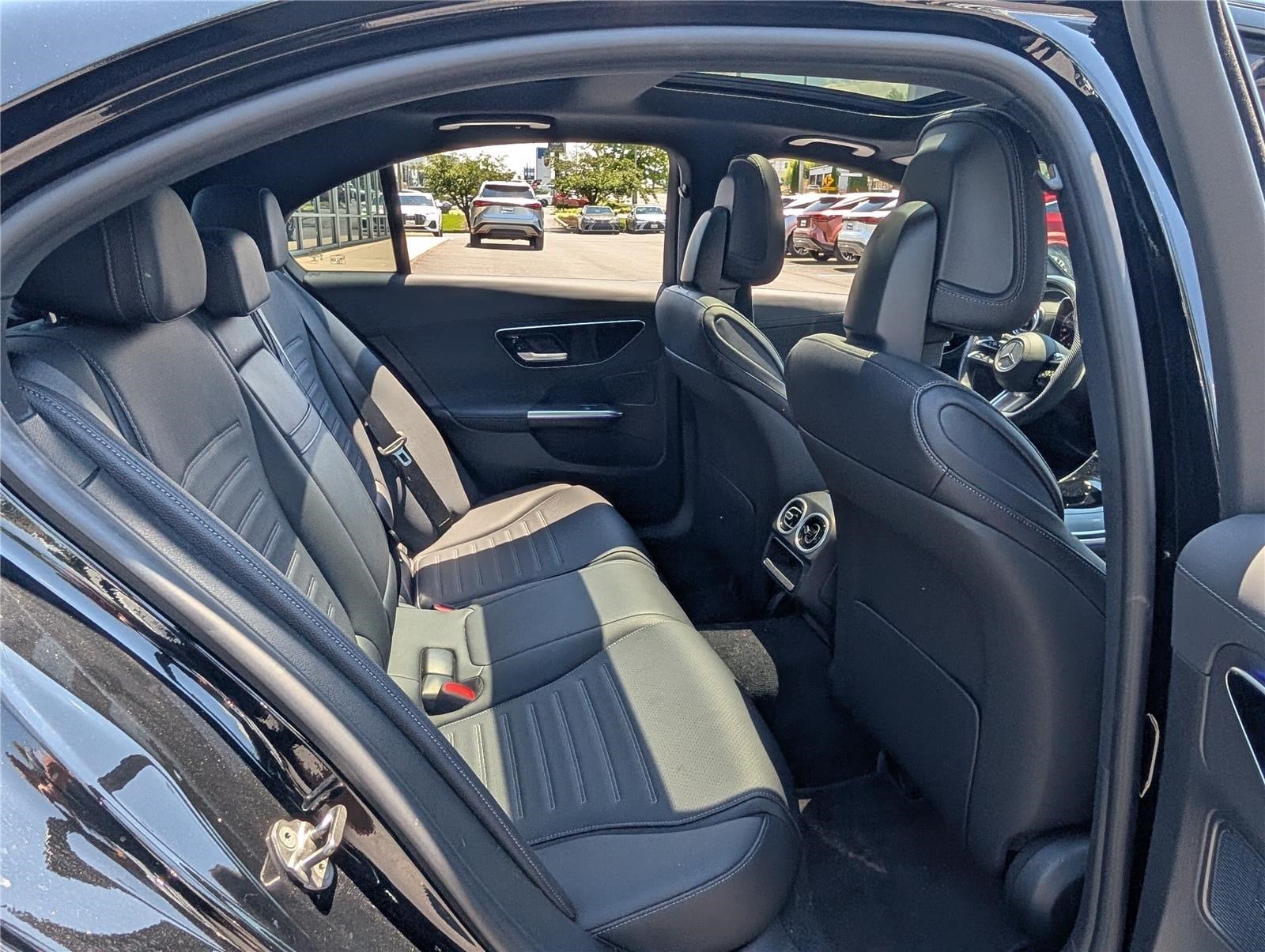 2023 Mercedes-Benz C-Class C 300