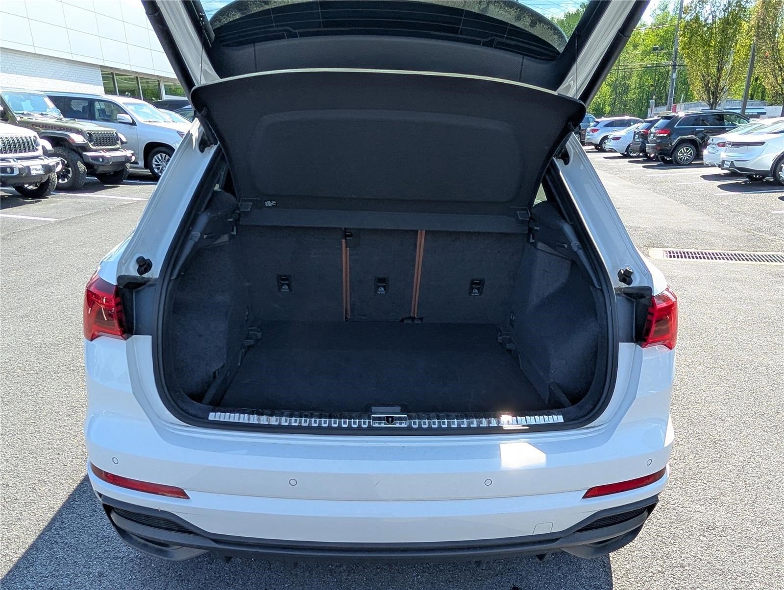2024 Audi Q3 S line Premium