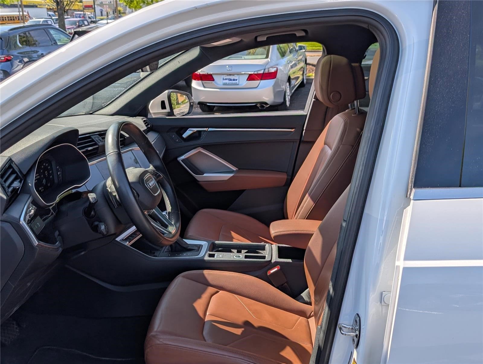 2024 Audi Q3 S line Premium